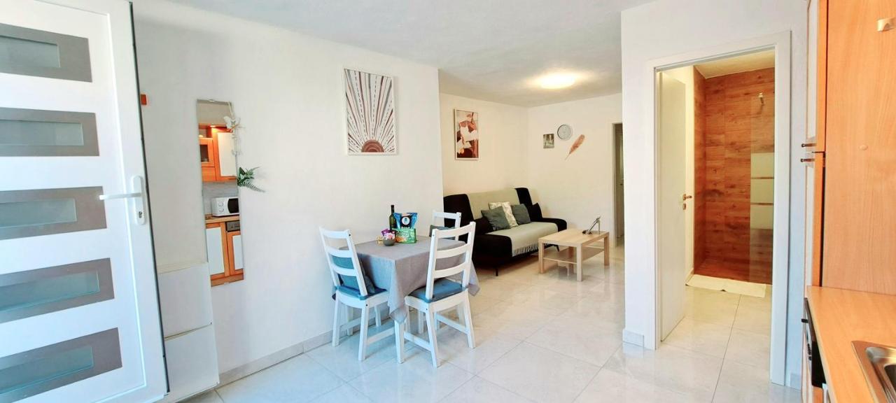 Apartment Ararita Krk Town Bagian luar foto